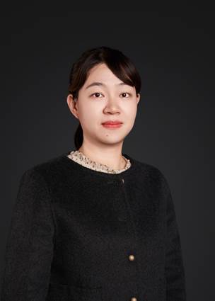 魏雅榕